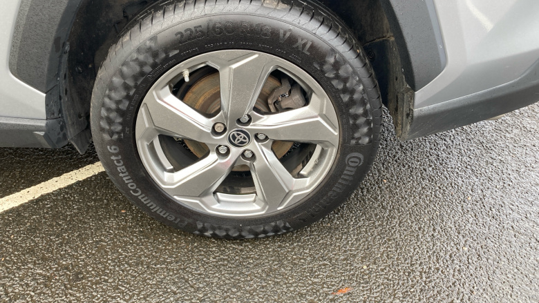 Toyota RAV4 2.5 VVT-i Hybrid Design 5dr CVT Hybrid Estate